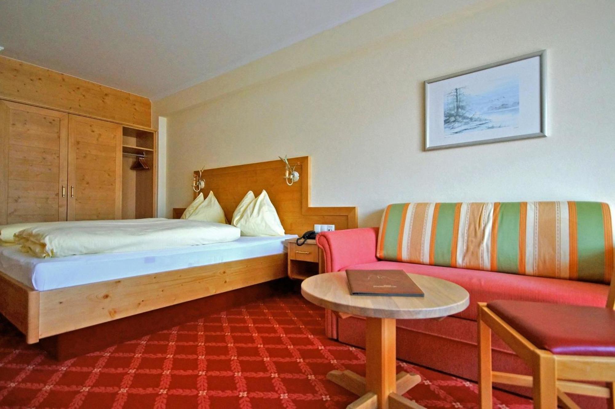 Hotel Bischofsmuetze Filzmoos Exteriör bild